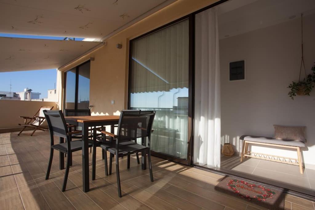 Cozzzy. Exclusive Apartment. Salonicco Esterno foto