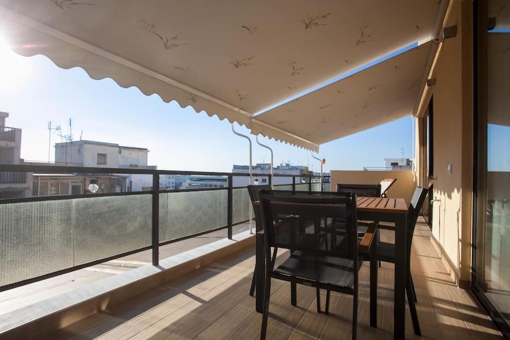 Cozzzy. Exclusive Apartment. Salonicco Esterno foto